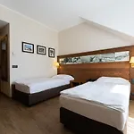 Hotel Arena 4*