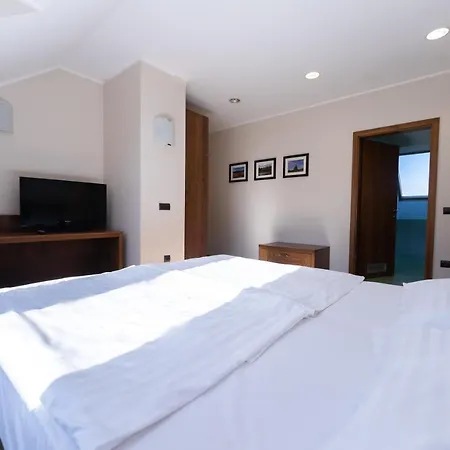 Arena ホテル マリボル