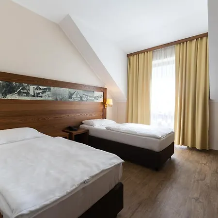 Hotel Arena 4*