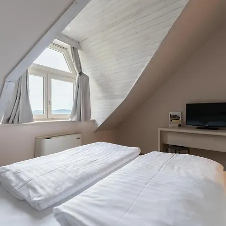 Arena Hotel